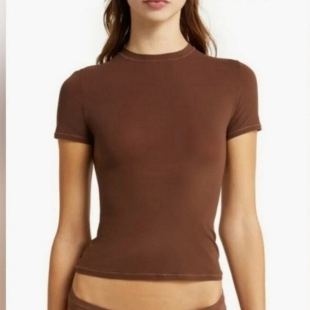 SKIMS Brown Short Sleeve Tee
